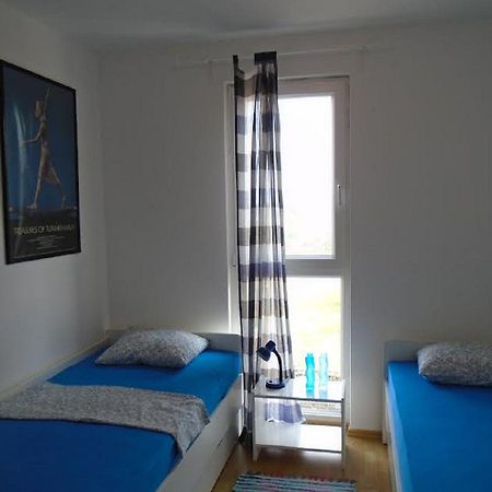 Komfortable Ferienwohnung Mit Balkon Und Meerblick Liznjan Bagian luar foto